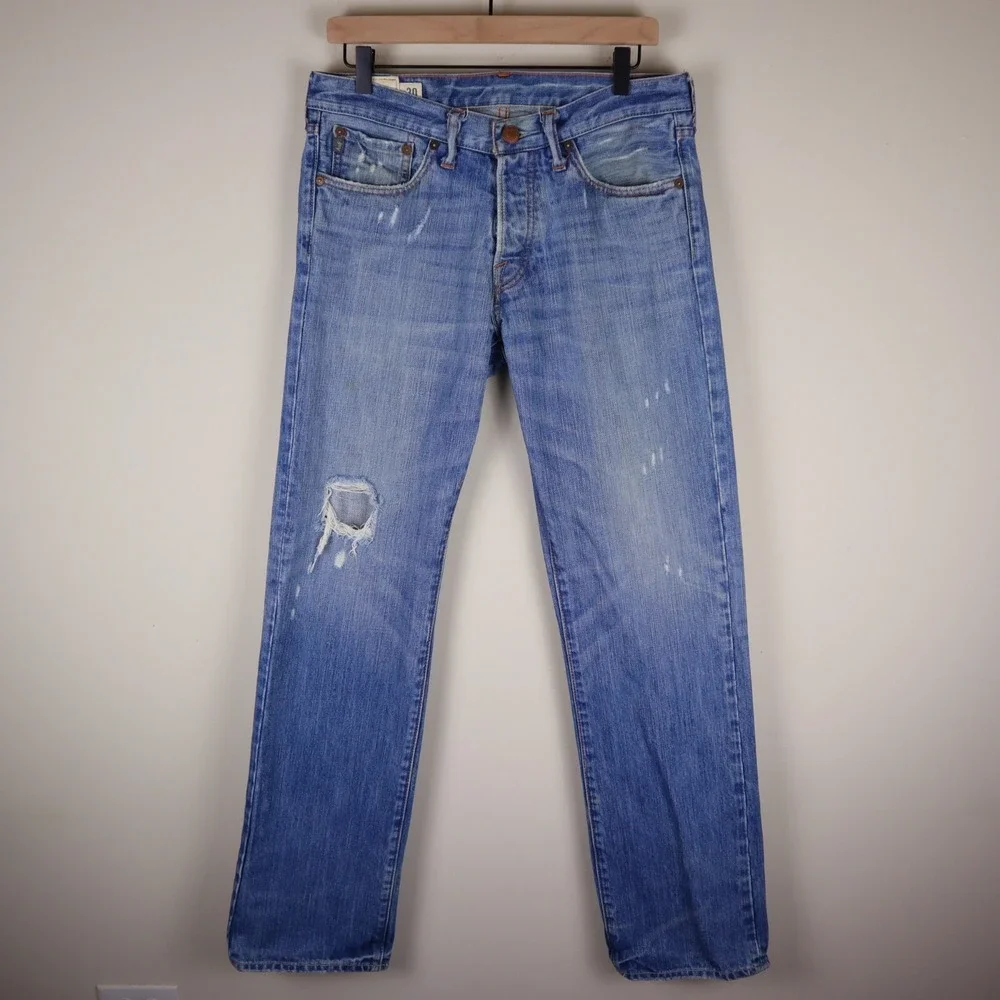 Abercrombie & Fitch Horton Classic Straight‎ Button Fly Distressed Jeans 30x32